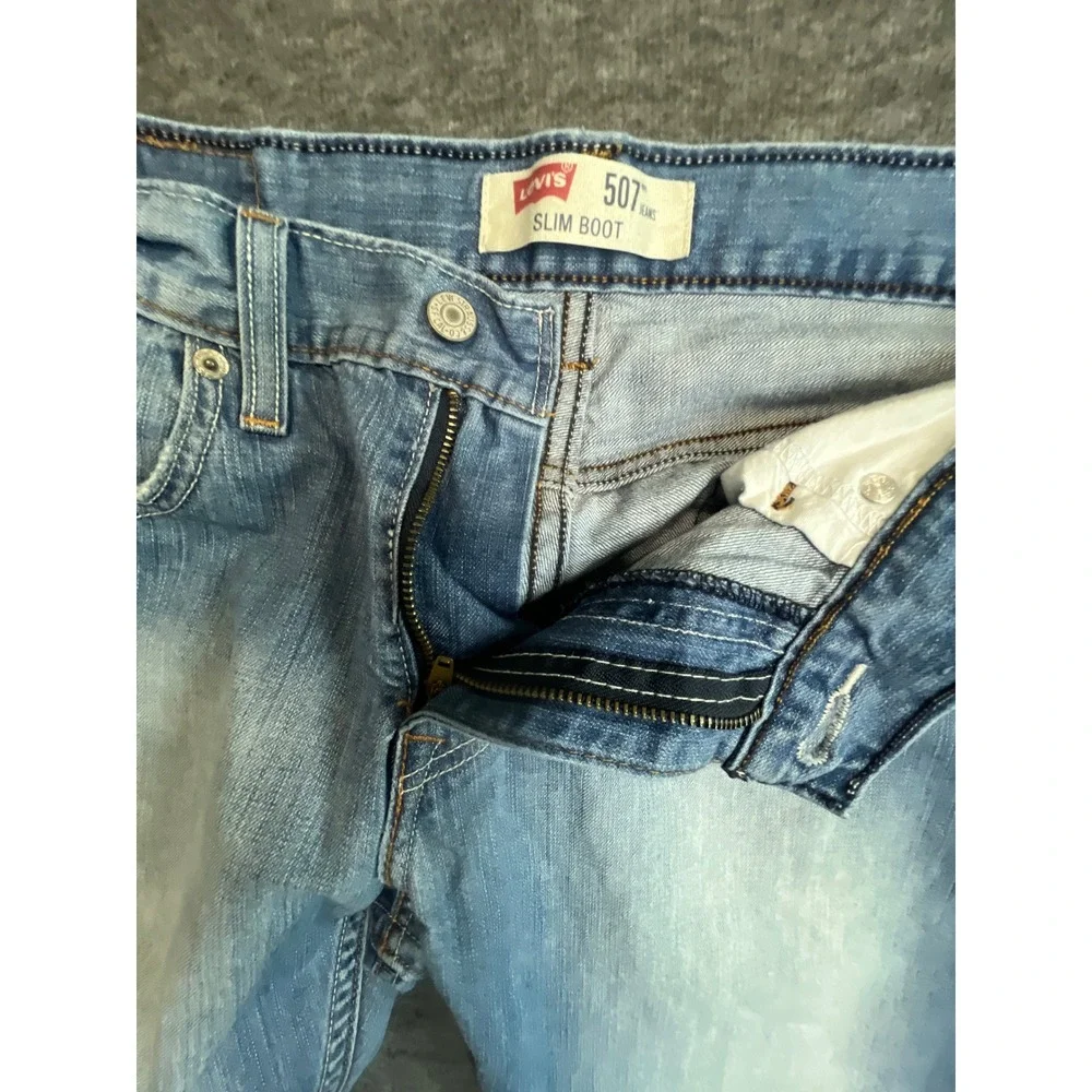 Levis levis 507